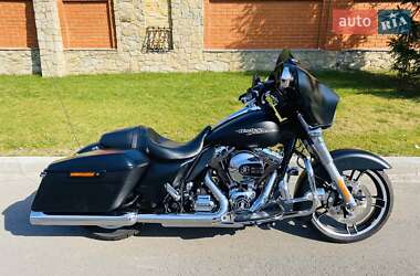 Мотоцикл Круизер Harley-Davidson FLHX Street Glide 2013 в 