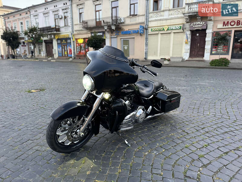 Мотоцикл Круизер Harley-Davidson FLHX Street Glide 2013 в Коломые фото 8 Мотоцикл Круизер Harley-Davidson FLHX Street Glide 2013 в Коломые