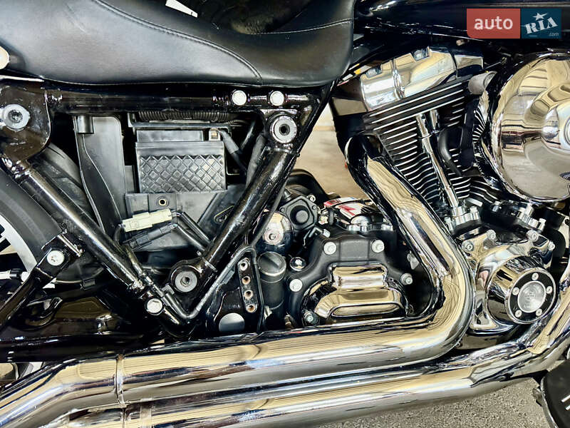 Мотоцикл Чоппер Harley-Davidson FLHX Street Glide 2014 в Кременчуге
