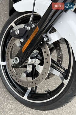 Мотоцикл Круизер Harley-Davidson FLHX 2023 в 