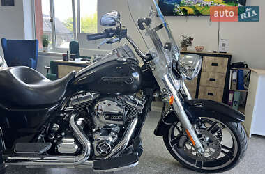 Трайк Harley-Davidson FLRT 2015 в Коломые фото 13 Трайк Harley-Davidson FLRT 2015 в Коломые
