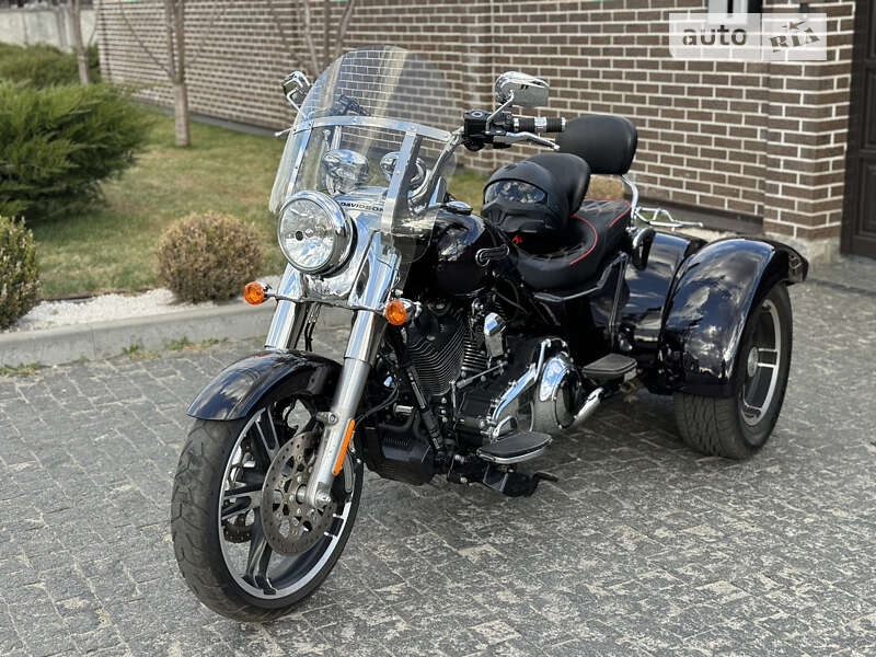 Мотоцикл Туризм Harley-Davidson FLRT 2016 в Сумах