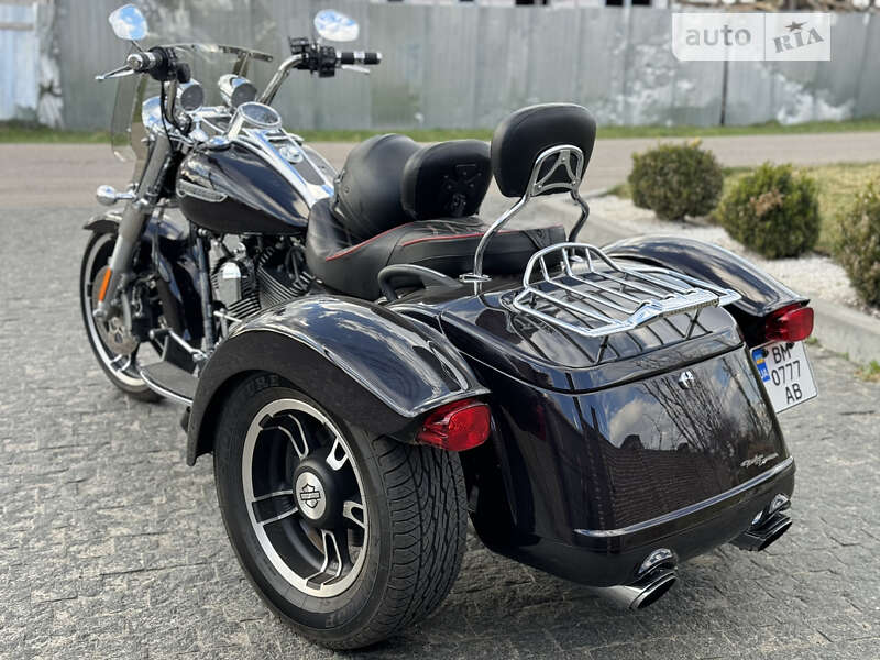 Мотоцикл Туризм Harley-Davidson FLRT 2016 в Сумах фото 17 Мотоцикл Туризм Harley-Davidson FLRT 2016 в Сумах