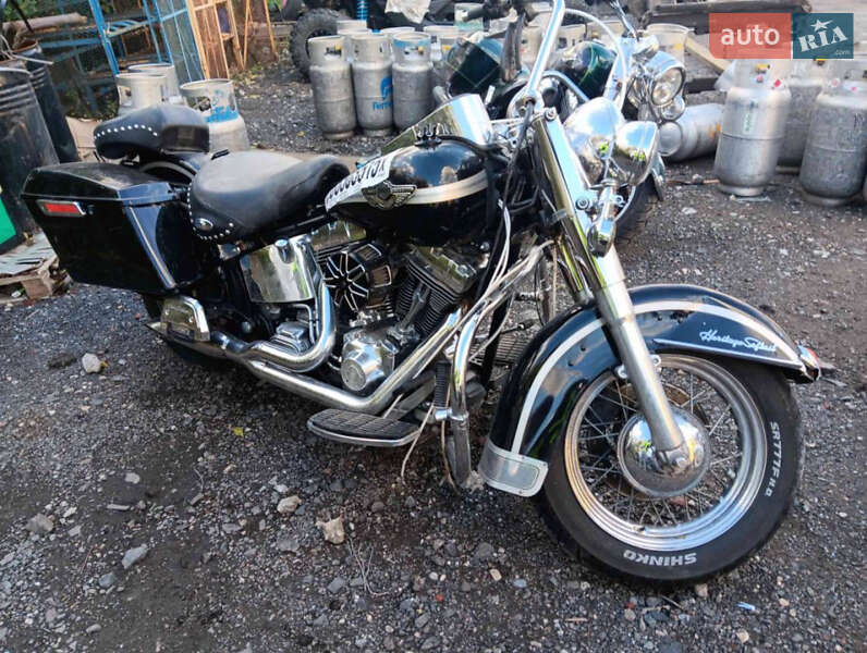 Harley-Davidson FLSTC 2003