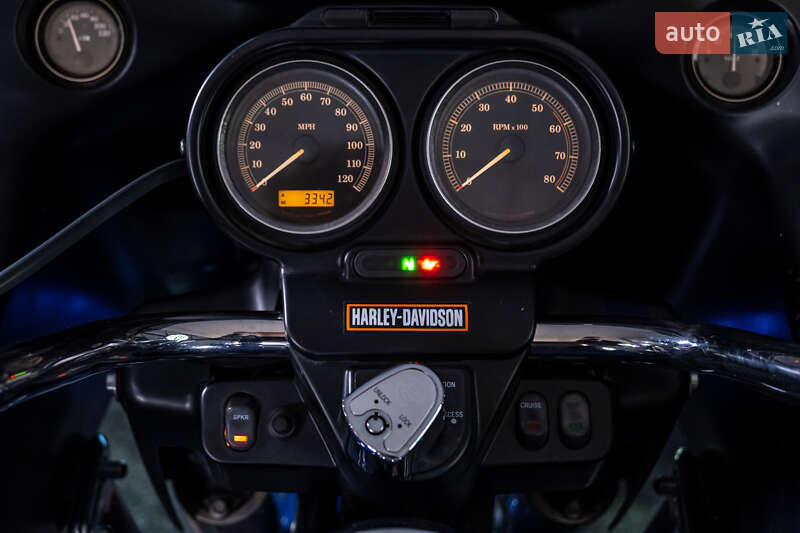 Мотоцикл Круизер Harley-Davidson FLTRU 2013 в Киеве
