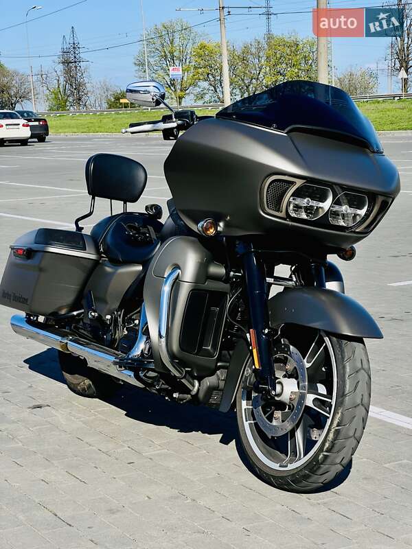 Harley-Davidson FLTRX Road Glide 2015