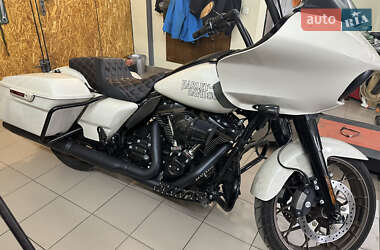 Мотоцикл Круизер Harley-Davidson FLTRX Road Glide 2023 в 
