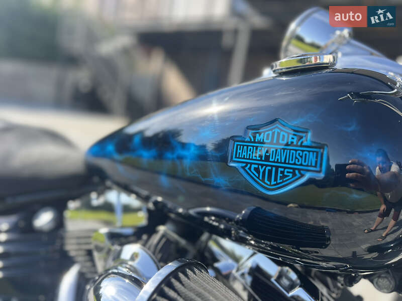 Мотоцикл Кастом Harley-Davidson FXCWC 2009 в Тернополі