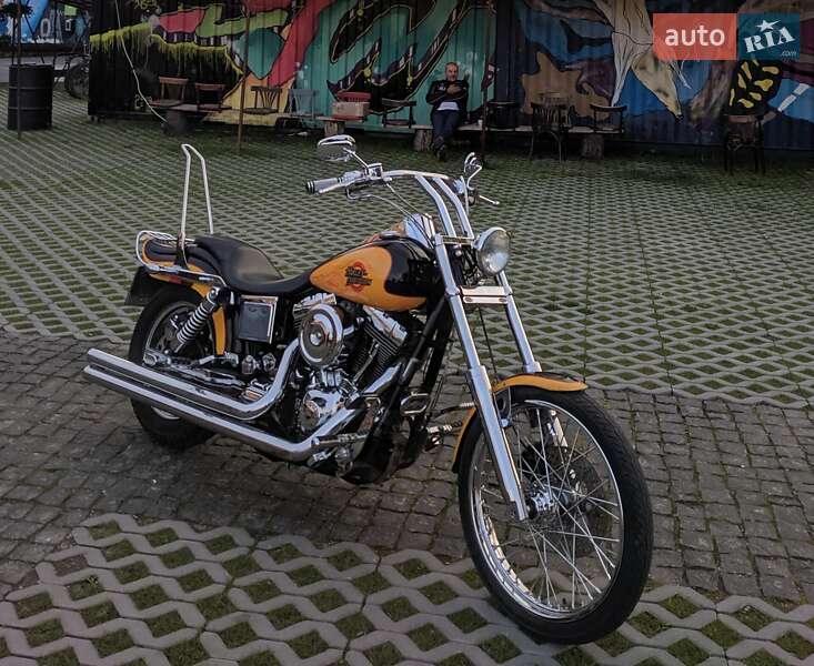 Мотоцикл Кастом Harley-Davidson FXDWG 1999 в 