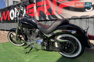 Мотоцикл Чоппер Harley-Davidson Low Rider	 2019 в 