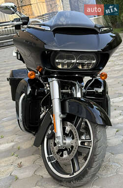 Мотоцикл Круизер Harley-Davidson Road Glide 2018 в 