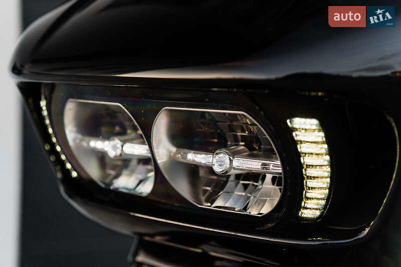 Боббер Harley-Davidson Road Glide 2021 в Ужгороде