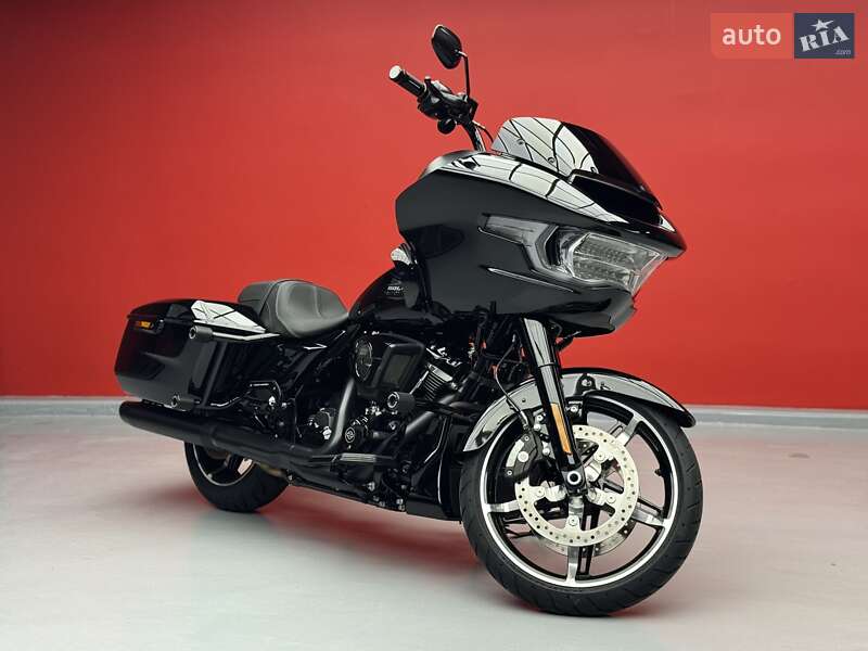 Harley-Davidson Road Glide 2025