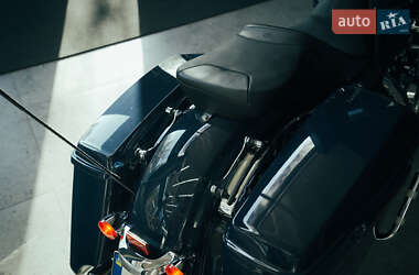 Мотоцикл Круізер Harley-Davidson Road Glide 2015 в 