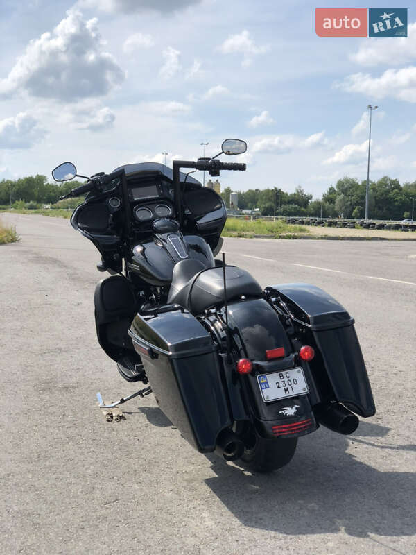 Мотоцикл Чоппер Harley-Davidson Road Glide 2018 в Львове фото 2 Мотоцикл Чоппер Harley-Davidson Road Glide 2018 в Львове