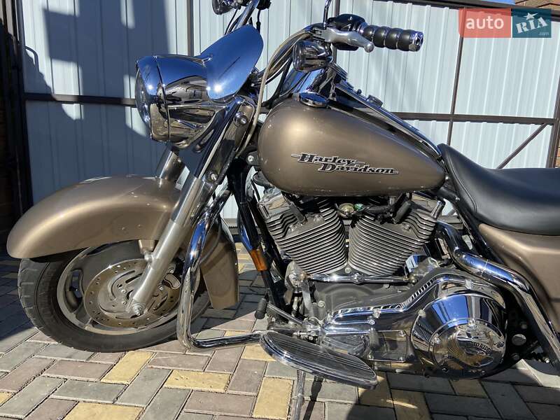 Мотоцикл Чоппер Harley-Davidson Road King 2005 в Гостомеле