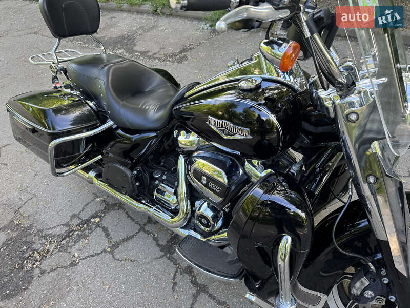 Мотоцикл Круизер Harley-Davidson Road King 2017 в Киеве
