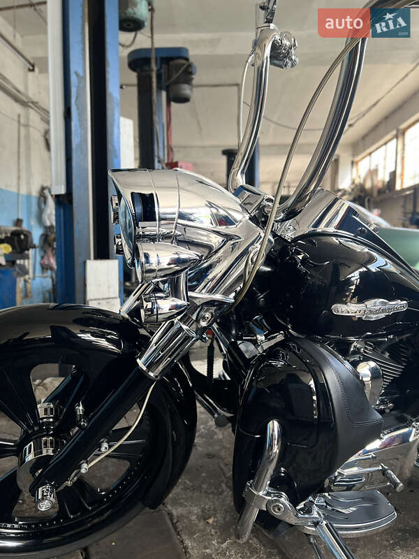 Мотоцикл Круізер Harley-Davidson Road King 2010 в Одесі фото 8 Мотоцикл Круізер Harley-Davidson Road King 2010 в Одесі