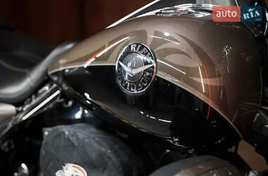 Мотоцикл Круізер Harley-Davidson Road King 2014 в  фото 8 Мотоцикл Круізер Harley-Davidson Road King 2014 в