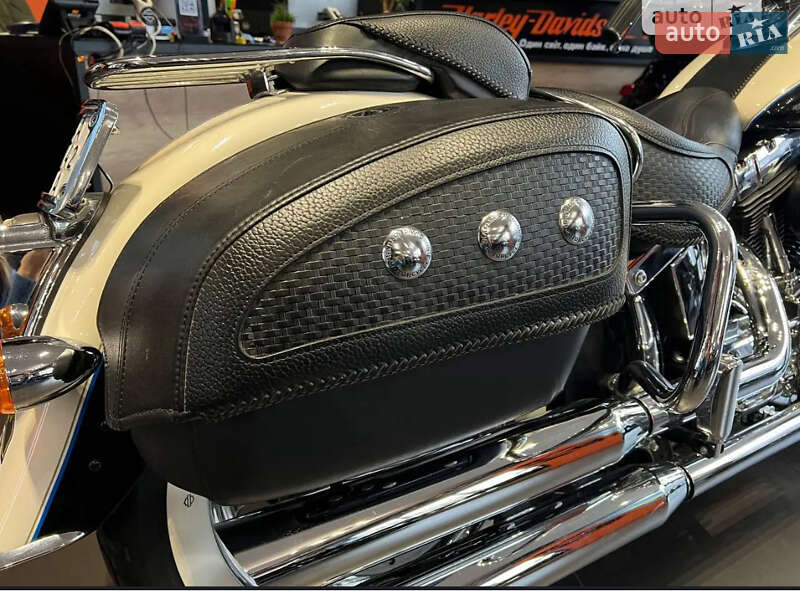 Мотоцикл Круизер Harley-Davidson Softail Deluxe 2012 в Киеве