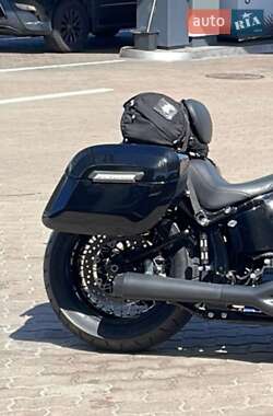 Мотоцикл Чоппер Harley-Davidson Softail Slim S 2017 в 