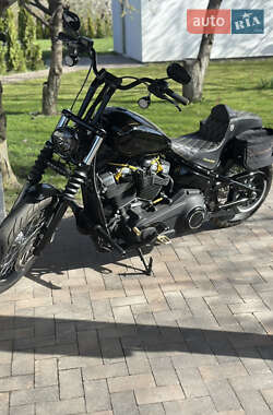 Мотоцикл Классик Harley-Davidson Street Bob 2020 в Ровно