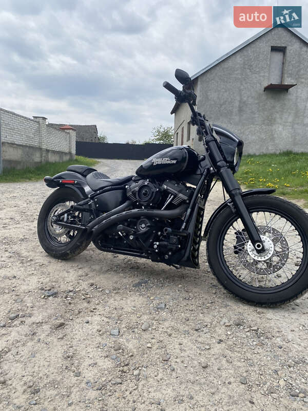 Боббер Harley-Davidson Street Bob 2019 в Львове