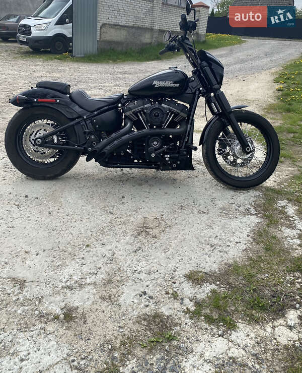 Боббер Harley-Davidson Street Bob 2019 в Львове