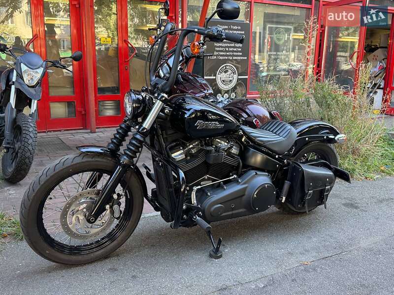 Мотоцикл Чоппер Harley-Davidson Street Bob 2017 в Киеве