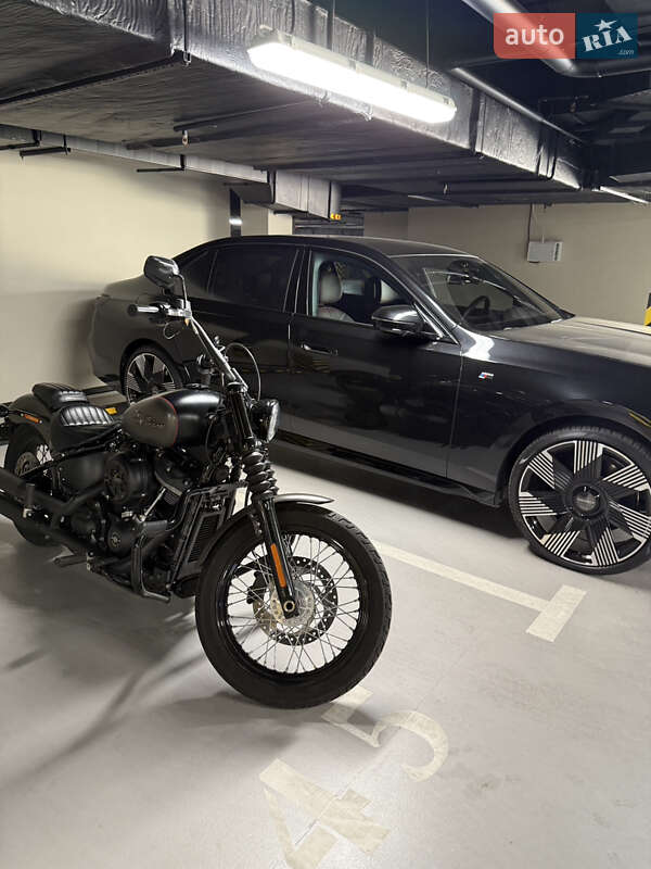 Боббер Harley-Davidson Street Bob 2017 в Одесі фото 6 Боббер Harley-Davidson Street Bob 2017 в Одесі