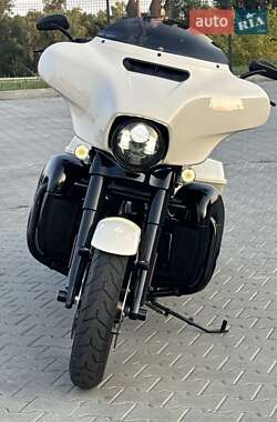 Мотоцикл Круизер Harley-Davidson Street Glide 2023 в 