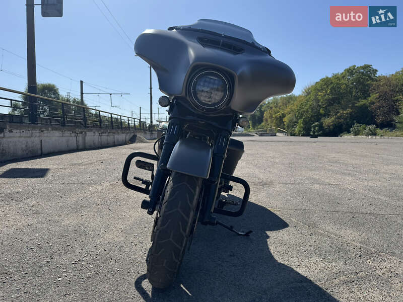 Мотоцикл Круизер Harley-Davidson Street Glide 2019 в Днепре