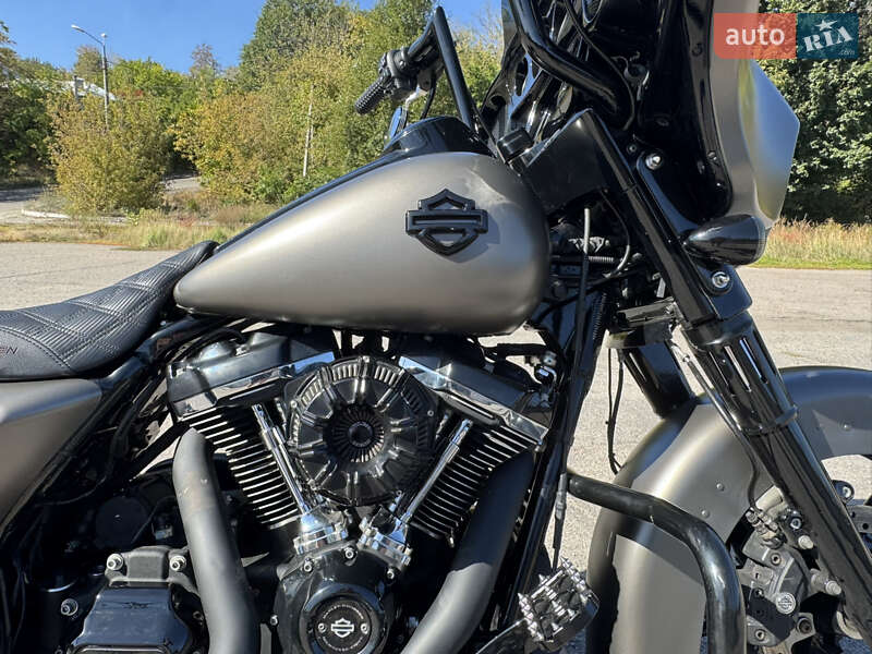 Мотоцикл Круизер Harley-Davidson Street Glide 2019 в Днепре