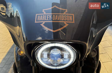 Мотоцикл Круизер Harley-Davidson Street Glide 2020 в 