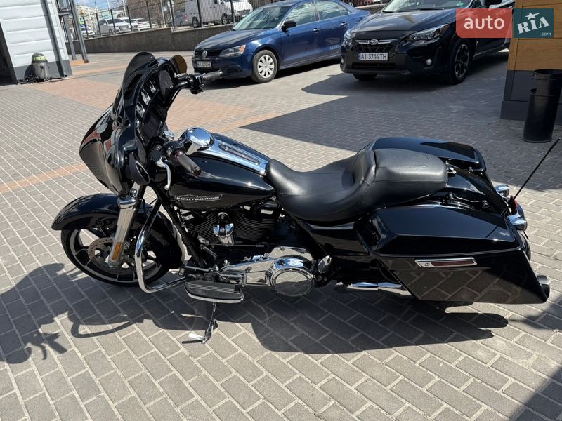 Мотоцикл Круизер Harley-Davidson Street Glide 2023 в Белой Церкви