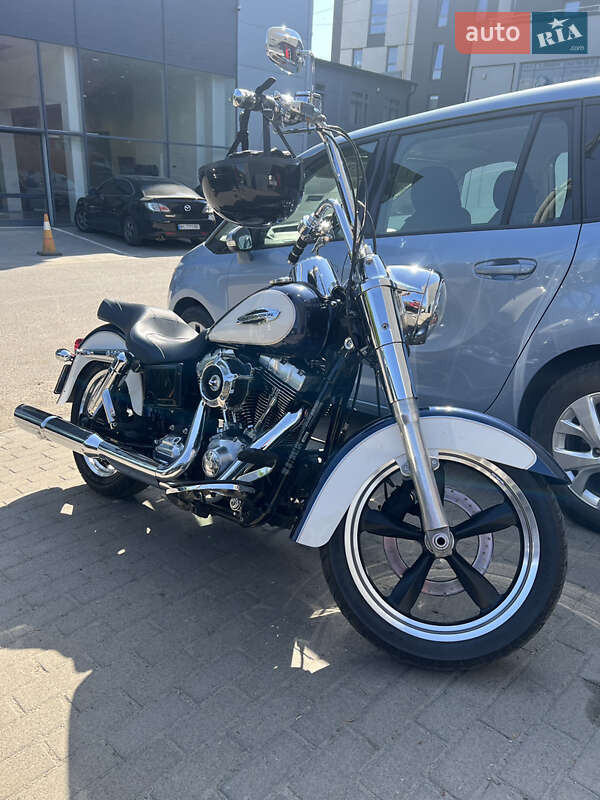 Мотоцикл Круізер Harley-Davidson Switchback 2013 в 