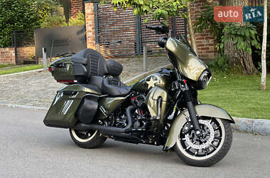 Мотоцикл Туризм Harley-Davidson Touring 2014 в 
