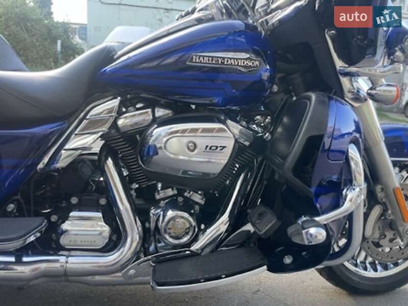 Трайк Harley-Davidson Tri Glide 2016 в Киеве