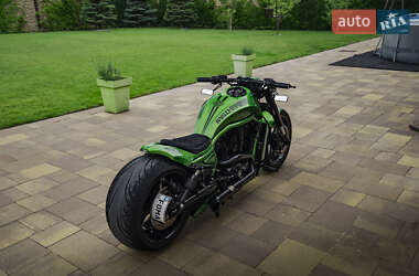 Мотоцикл Кастом Harley-Davidson V-Rod 2010 в 