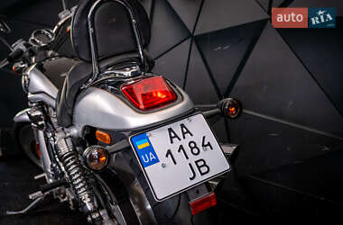 Мотоцикл Классик Harley-Davidson V-Rod 2003 в 