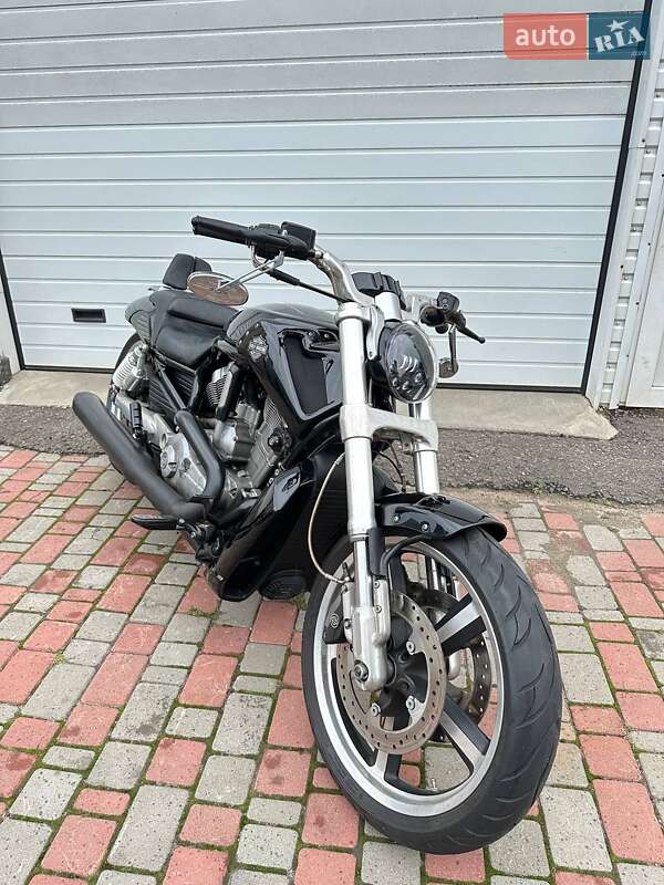 Мотоцикл Чоппер Harley-Davidson V-Rod 2017 в Одесі фото 7 Мотоцикл Чоппер Harley-Davidson V-Rod 2017 в Одесі
