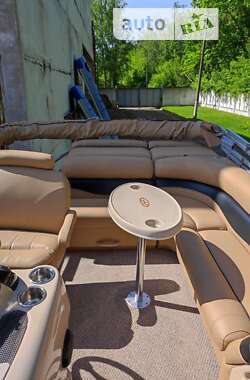 Катер Harris Crown Pontoon 2005 в Житомире