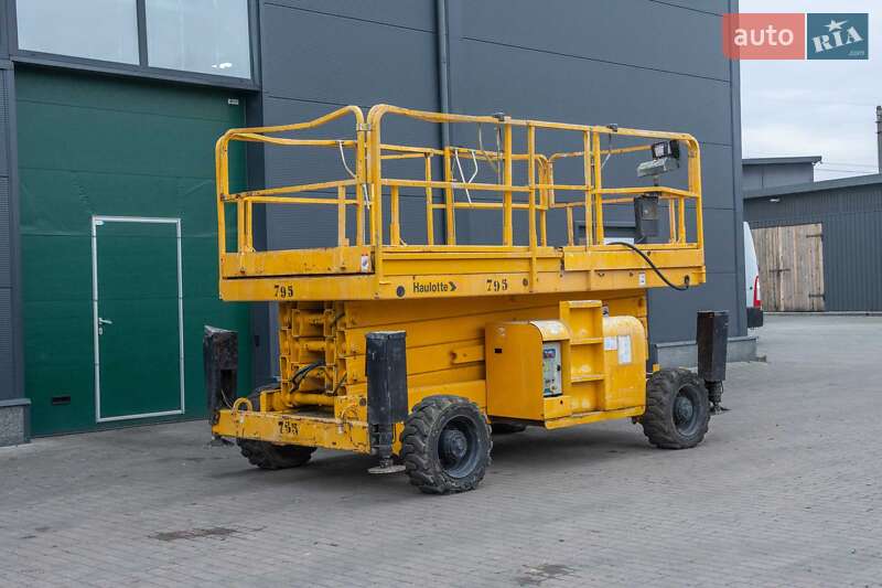 Ножничный подъемник Haulotte H 2006 в 