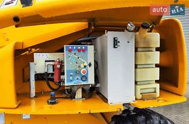 Підйомник телескопічний Haulotte H 2011 в 