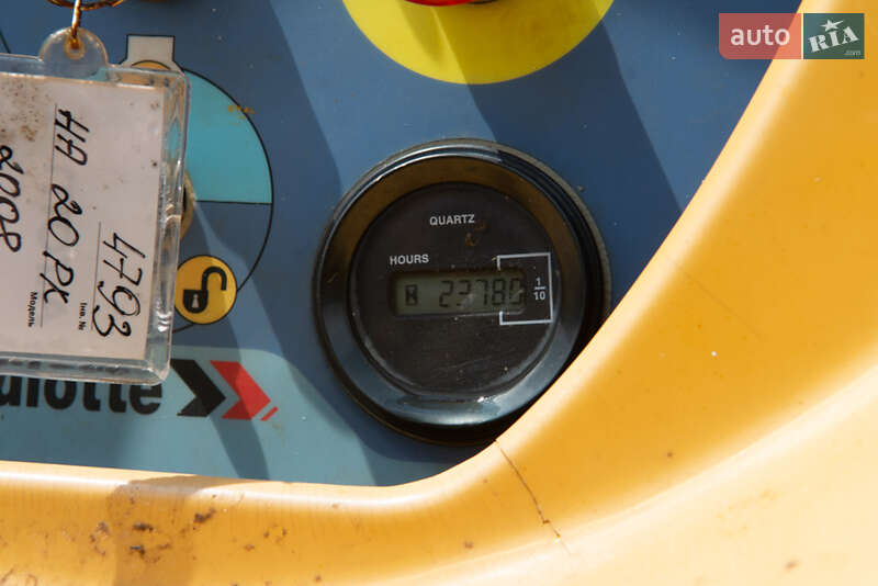 Колінчатий підйомник Haulotte HA 2014 в Житомирі