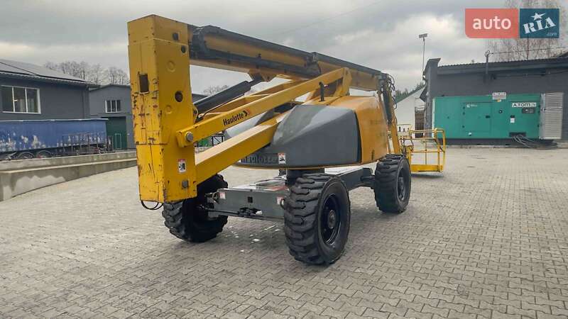 Колінчатий підйомник Haulotte HA 2011 в Житомирі фото 11 Колінчатий підйомник Haulotte HA 2011 в Житомирі
