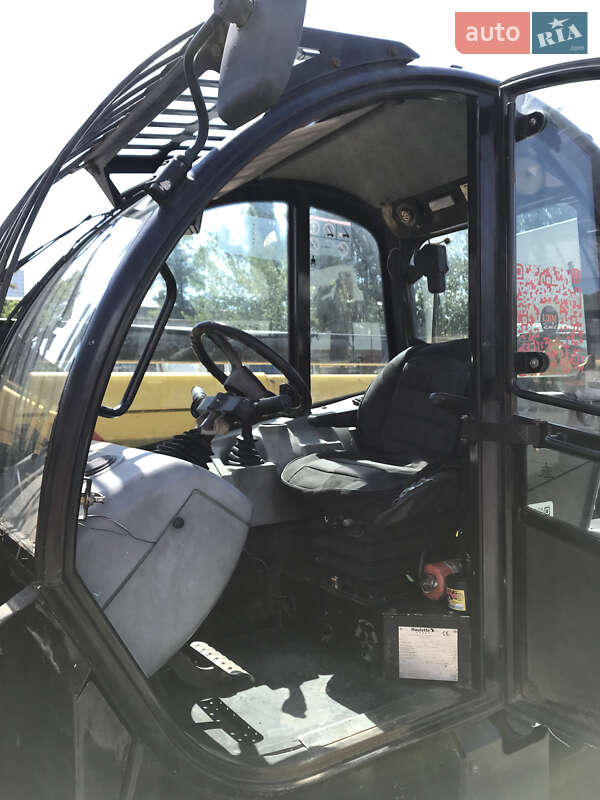 Телескопічні навантажувачі Haulotte HTL 2008 в Києві