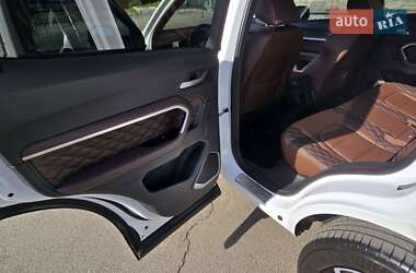Позашляховик / Кросовер Haval H6 2021 в 