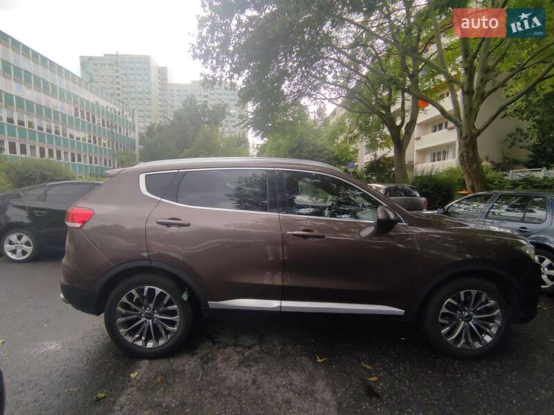 Позашляховик / Кросовер Haval H6 2021 в Чернівцях