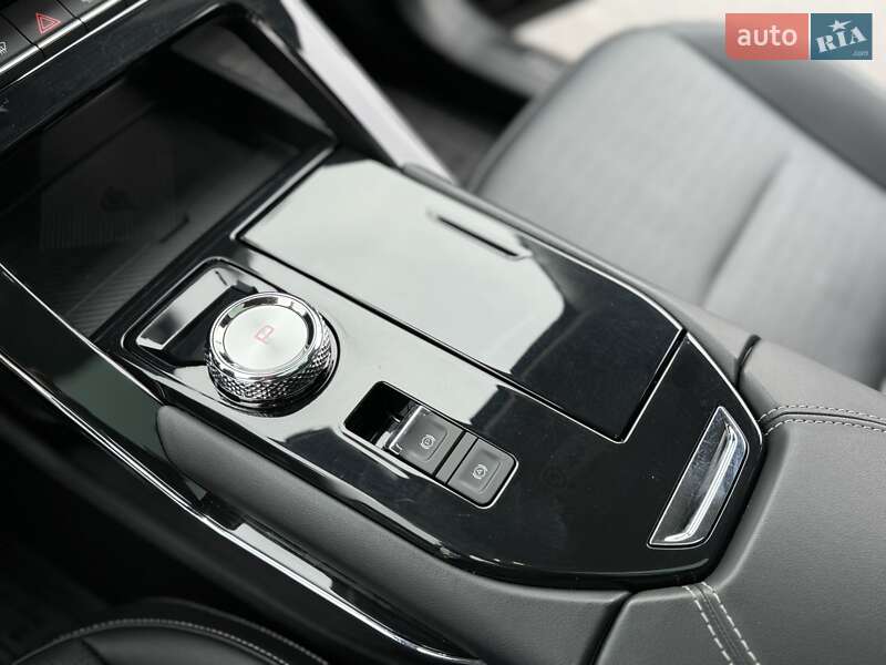 Позашляховик / Кросовер Haval H6 2021 в Києві фото 40 Позашляховик / Кросовер Haval H6 2021 в Києві